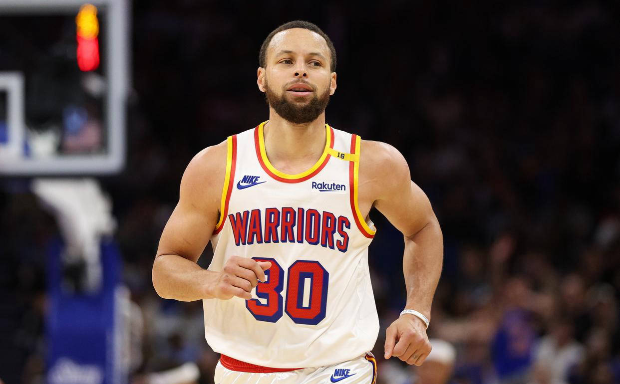 模拟器试玩-关于库里重返赛场，持续失利首场状态出色，SKT观众沸腾！气势如虹延续的信息