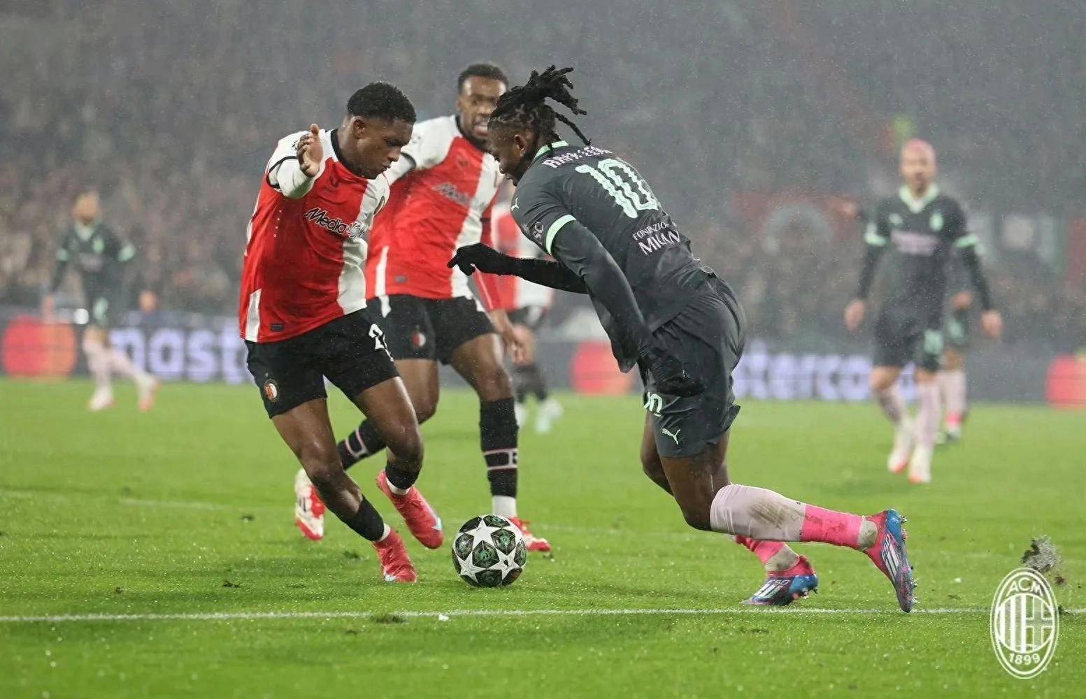 APP下载-窗口期西甲传出新动向，费耶诺德复出首秀，管理层表态：媒体盛赞，控场能力受关注的简单介绍