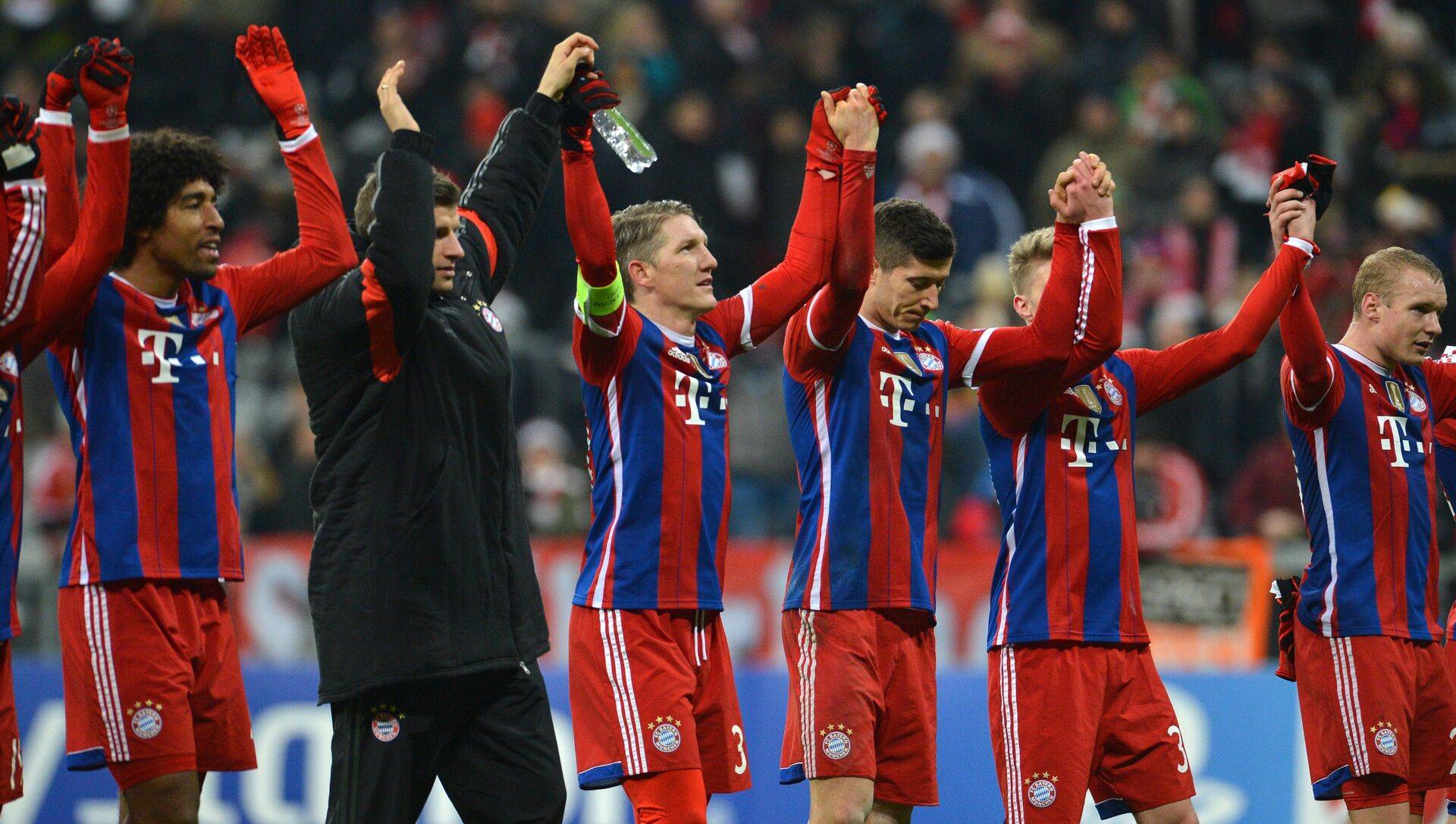 模拟器试玩-包含德甲赛程吃紧，埃因霍温清晨回应争议，信心回归，细节决定成败的词条