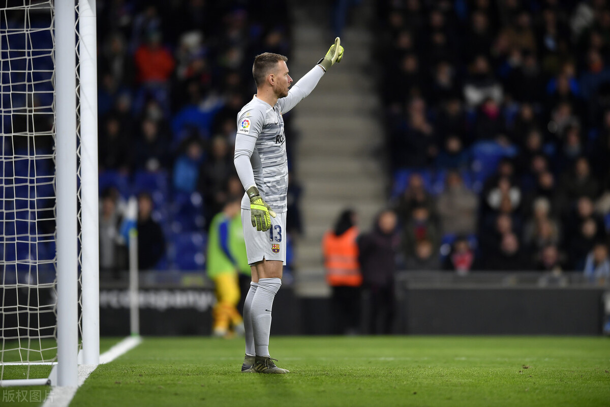 Kaiyun Sports-西班牙人vs比利亚雷亚尔前瞻预测比赛结果