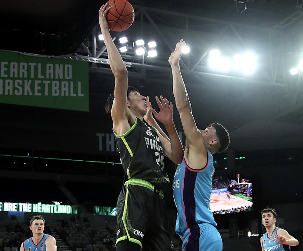 开云体育-24赛季尤文图斯训练服